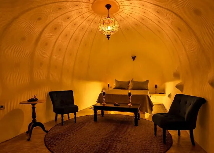 Apartment Black Bay Caves *