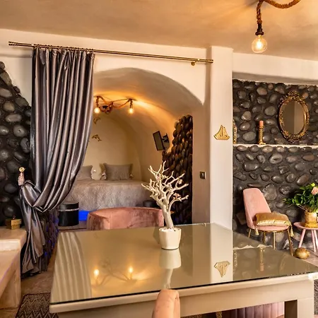 Black Bay Caves Apartmán Akrotírion